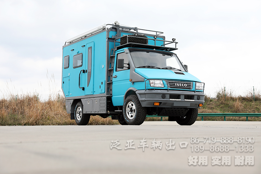依维柯四驱越野型房车_4*4户外旅游旅居车定制_家用一体式自行房车改装